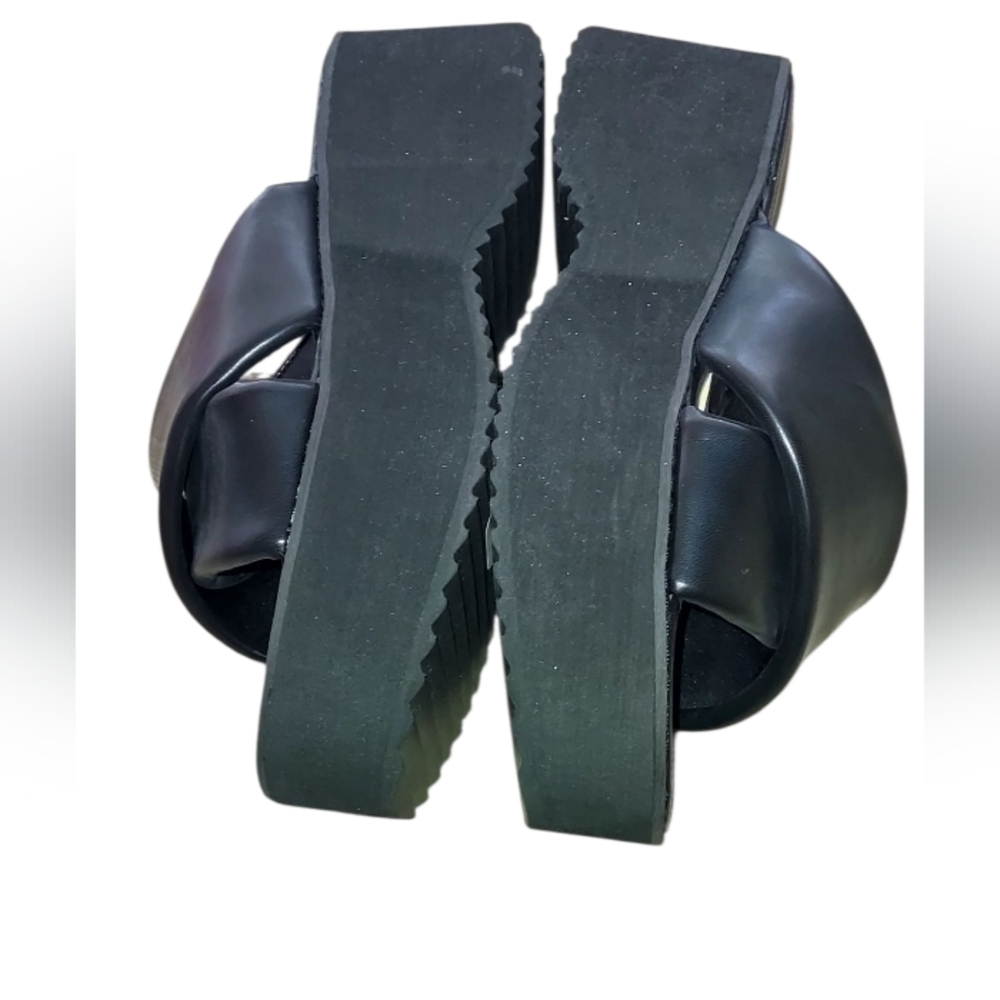 ASOS Black Crisscross Leather Sandals - Picture 3 of 6